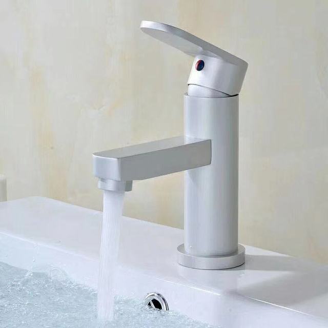 HB8002 NEW DESIGN High Quality Space aluminium Anodized surface single handle basin faucet